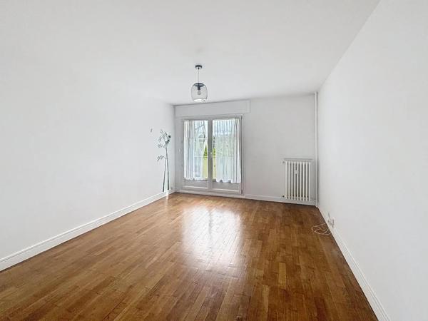 Appartement à vendre 3 pièces 64m² Montbéliard (25200)