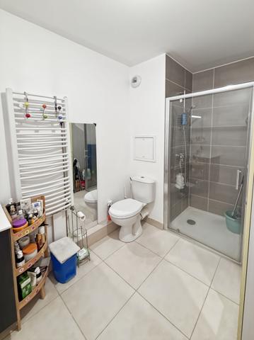 À LOUER - APPARTEMENT - MENNECY