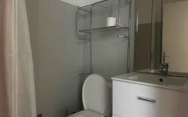 Appartement à louer    2 pièces • 23,60 m2 Nîmes