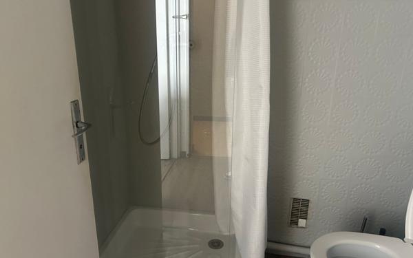 Appartement à louer    2 pièces • 23,60 m2 Nîmes