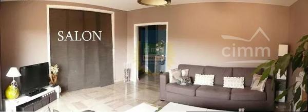 APPARTEMENT F4 de 89.24 m2 dans résidence. 4ème et dernier étage avec ascenseur.