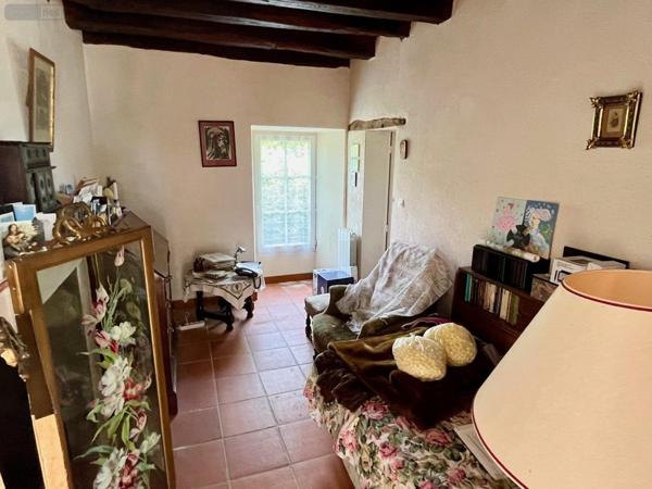 Maison individuelle à vendre à La Garnache en Vendée (85710), ref : 998/M/2360-85092