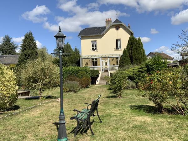 Maison 6 pièces - 135 m² Exclusivité efficity