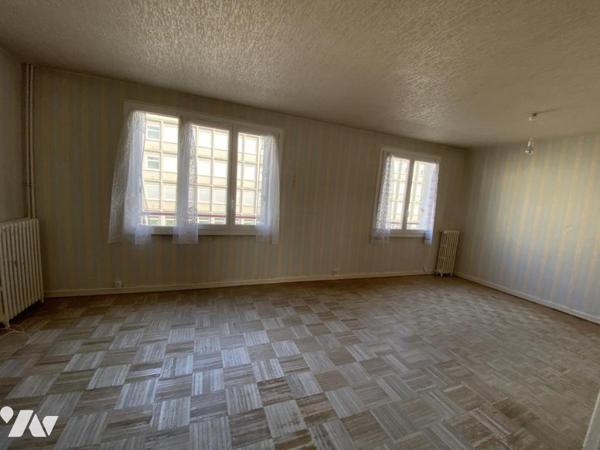 Appartement 4 pièces avec garage et cave 