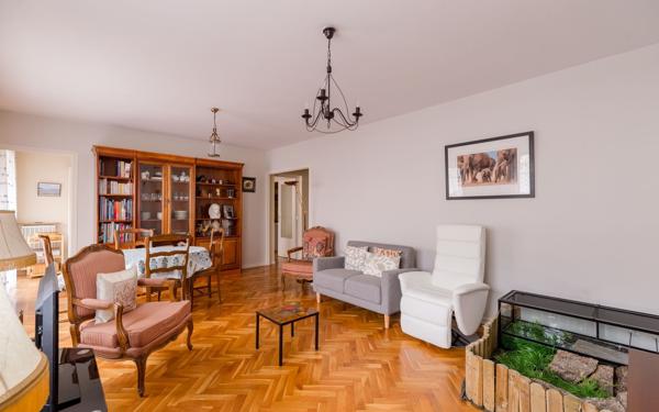 Appartement à vendre    4 pièces • 108,68 m2 Lyon 6