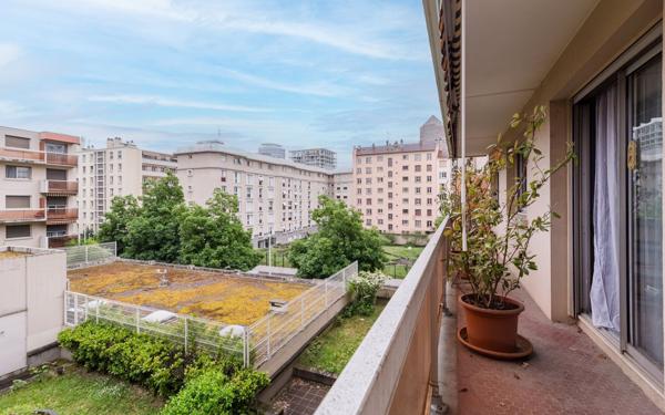 Appartement à vendre    4 pièces • 108,68 m2 Lyon 6