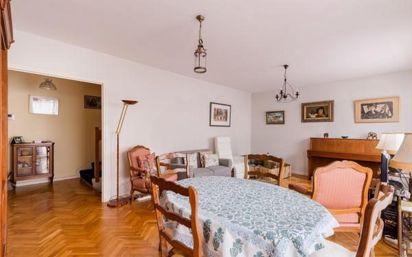 Appartement à vendre    4 pièces • 108,68 m2 Lyon 6