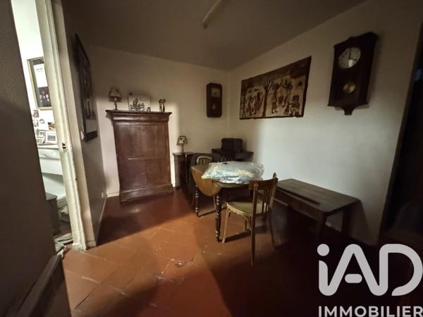 Maison à vendre 9 pièces 176 m² Nîmes