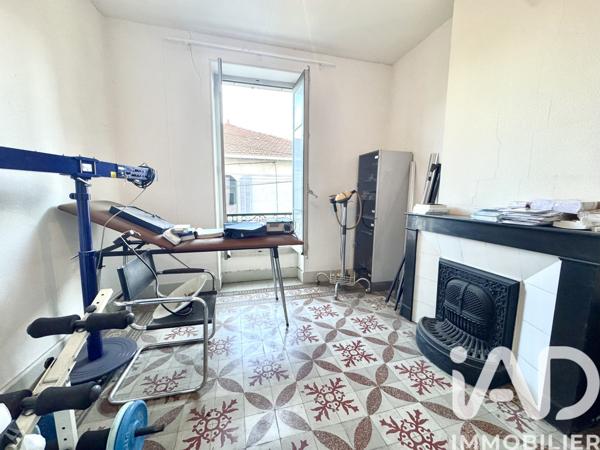 Maison à vendre 9 pièces 176 m² Nîmes