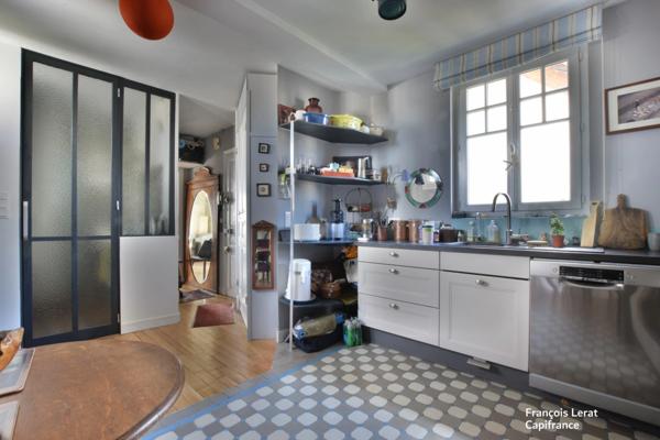 Dpt Val d'Oise (95), à vendre ENGHIEN LES BAINS - Quartier résidentiel Barre d'Ormesson - appartement T2 de 46,42 m² - 249 000 € HAI