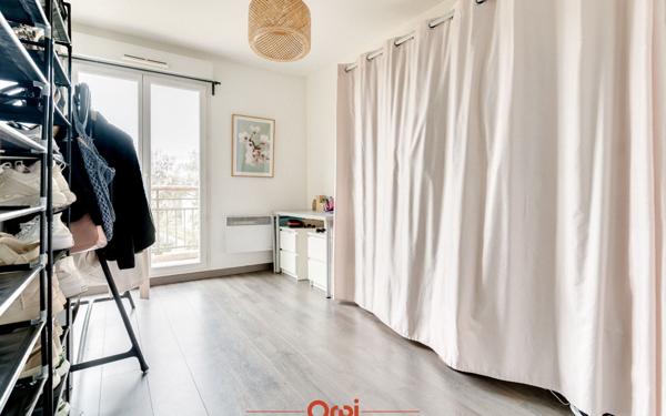 Appartement à louer    3 pièces • 63 m2 Marseille 12