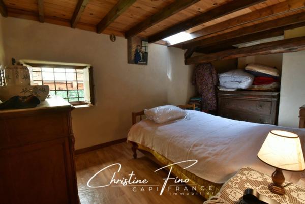 SERRE CHEVALIER - CHALET D'ALPAGE AU COEUR DU DOMAINE SKIABLE