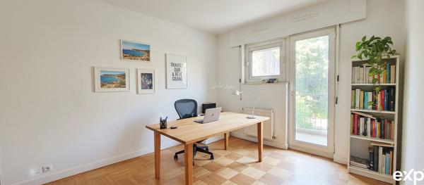 MOUGINS – APPARTEMENTS 5 PIECES AVEC TERRAIN DE 480 m², GARAGE ET TERRASSES