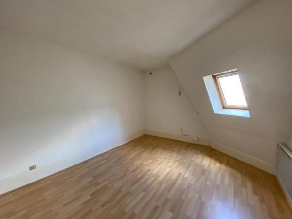 Appartement 64.6m² – PARIS