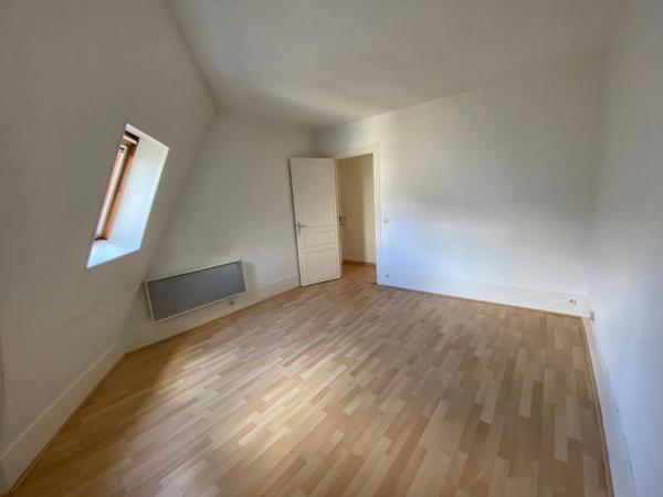 Appartement 64.6m² – PARIS