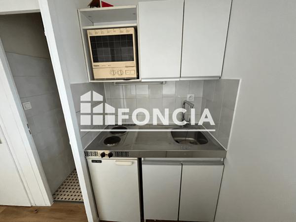 Location Appartement 2 pièces 29.2 m² - 11 RUE GENERAL MANGIN Grenoble 38100