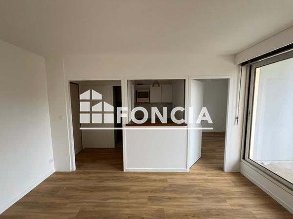 Location Appartement 2 pièces 29.2 m² - 11 RUE GENERAL MANGIN Grenoble 38100