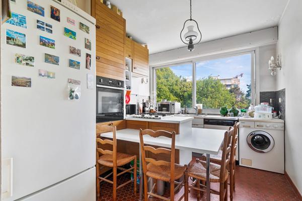 Appartement Saint Germain En Laye 5 pièce(s) 111.42 m2 €545 000 ** - Référence 17345