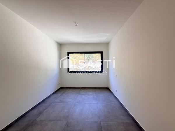 BANYULS-SUR-MER, SPLENDIDE T4,AVEC VUE, TERRASSE, GARAGE ET PARKING, RESIDENCE DE STANDING