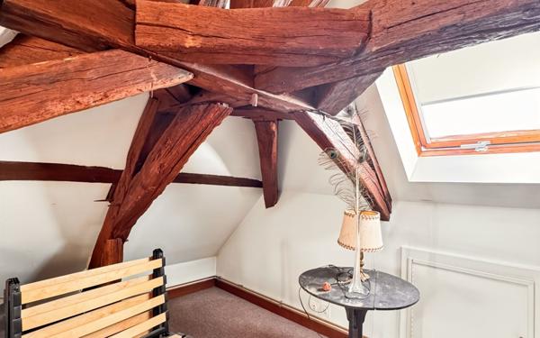 Maison à vendre    8 pièces • 371 m2 Nantes