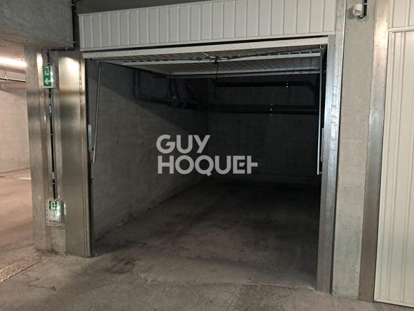 Garage fermé dans une résidence de 2026, Secteur Flachet, Villeurbanne (69100)
