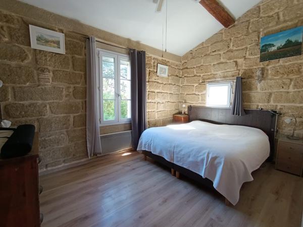 Maison 15 pièces - 342 m²