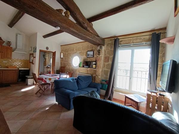 Maison 15 pièces - 342 m²