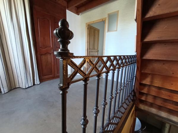 Maison 15 pièces - 342 m²