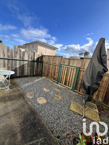 Maison 3 pièces de 80 m² à Le Pian-Médoc (33290)