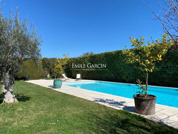 A vendre Côte d'Azur, Mougins, maison de caractère au calme absolu