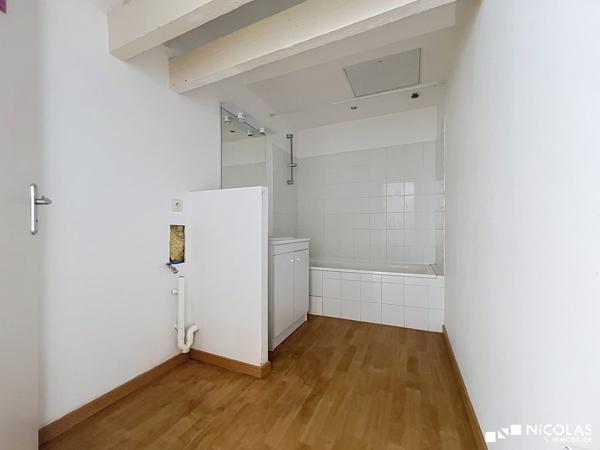 Appartement T3 lumineux à Bordeaux centre