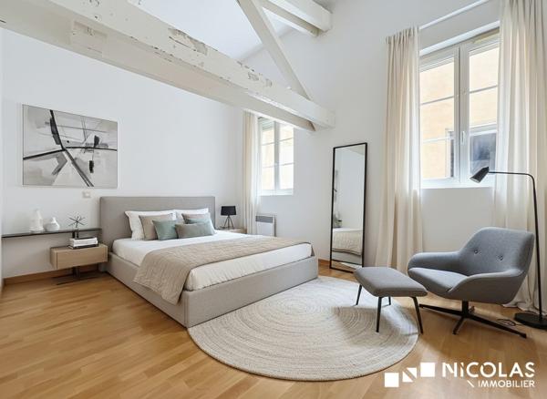Appartement T3 lumineux à Bordeaux centre