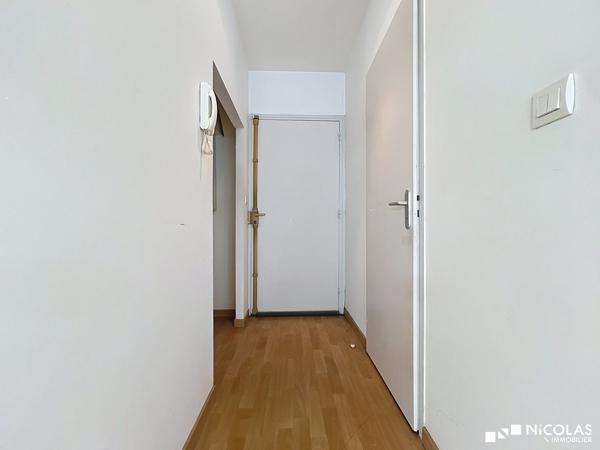Appartement T3 lumineux à Bordeaux centre