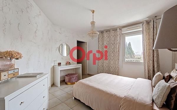 Appartement à vendre    3 pièces • 70,34 m2 La Seyne-sur-Mer