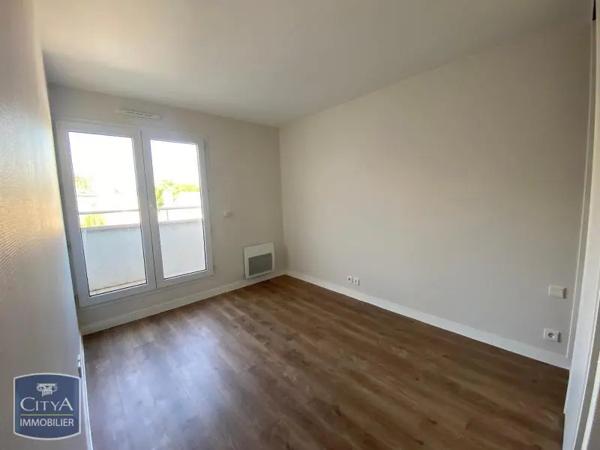Appartement à louer 5 pièces 115.19m² Poitiers (86000)