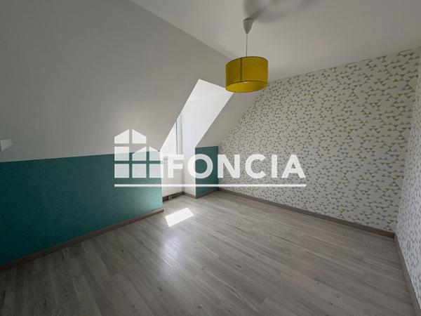 Location Maison 6 pièces 101.8 m² - 3 ROUTE DE SAINT-SENOCH Verneuil-sur-indre 37600