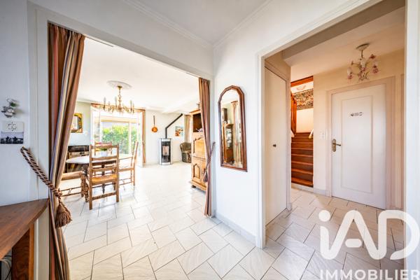 Maison à vendre 5 pièces 125 m² Fontaine-lès-Dijon
