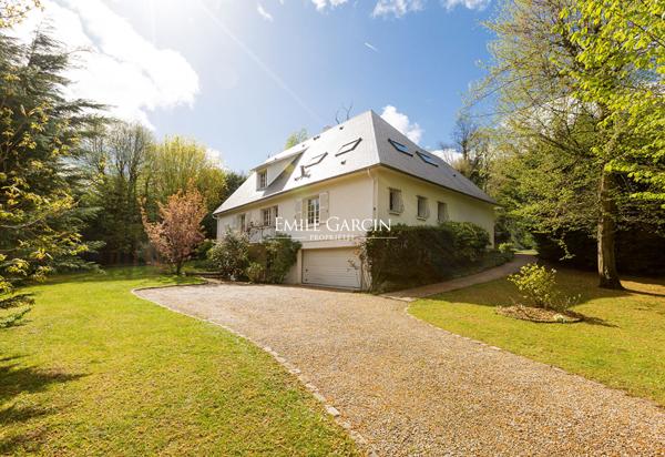 A vendre- Maison- Marly le Roi-460 m²- terrain 2427 m²