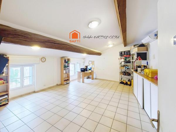 IMMEUBLE MIXTE — LA CALMETTE (30) | CENTRE-VILLAGE | RENDEMENT + POTENTIEL DE TRANSFORMATION