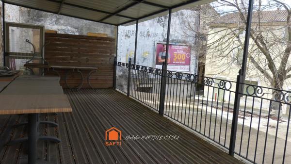 IMMEUBLE MIXTE — LA CALMETTE (30) | CENTRE-VILLAGE | RENDEMENT + POTENTIEL DE TRANSFORMATION