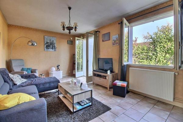 Exclusivité ? Maison T5 - 3 chambres + garage, TERRASSE et jardin ? opportunité à saisir à BRIVE OUEST !