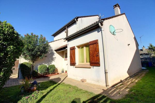 Exclusivité ? Maison T5 - 3 chambres + garage, TERRASSE et jardin ? opportunité à saisir à BRIVE OUEST !