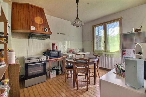 Exclusivité ? Maison T5 - 3 chambres + garage, TERRASSE et jardin ? opportunité à saisir à BRIVE OUEST !