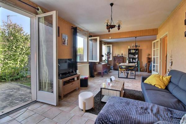 Exclusivité ? Maison T5 - 3 chambres + garage, TERRASSE et jardin ? opportunité à saisir à BRIVE OUEST !