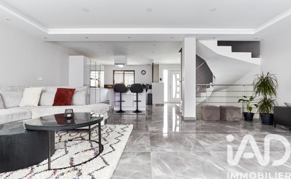 Maison à vendre 6 pièces 140 m² Sartrouville