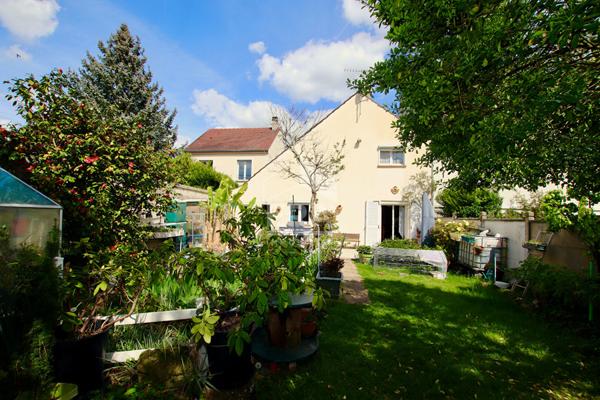 Maison Ormesson Sur Marne 6 pièce(s) 121.6 m2