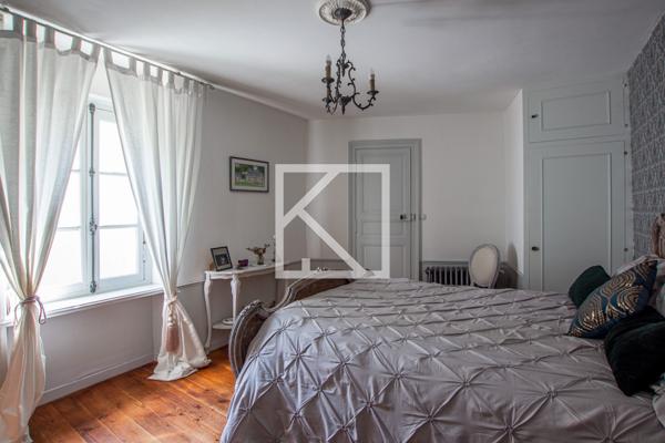Maison Bourgeoise avec parc idyllique