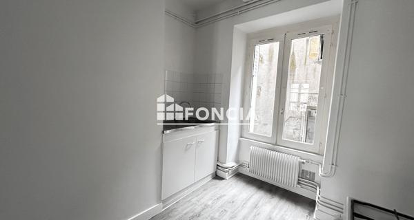 Location Studio 33.02 m² - Clermont-ferrand 63000