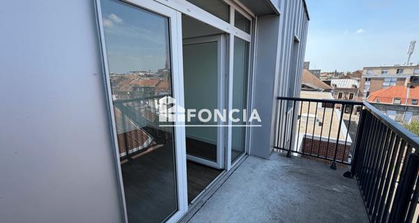 Location Appartement 4 pièces 77.41 m² - Roubaix 59100