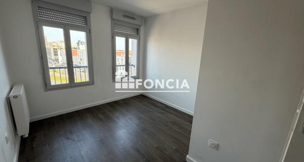 Location Appartement 4 pièces 77.41 m² - Roubaix 59100